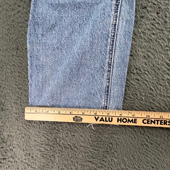 American Eagle Low Rise 90s Bootcut Jeans Light Wash Distressed Size 0 - Picture 9 of 11